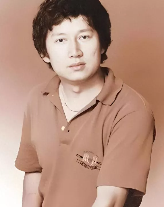 "软饭王"李春平去世:百亿遗产查无实据 美国富婆到底是谁