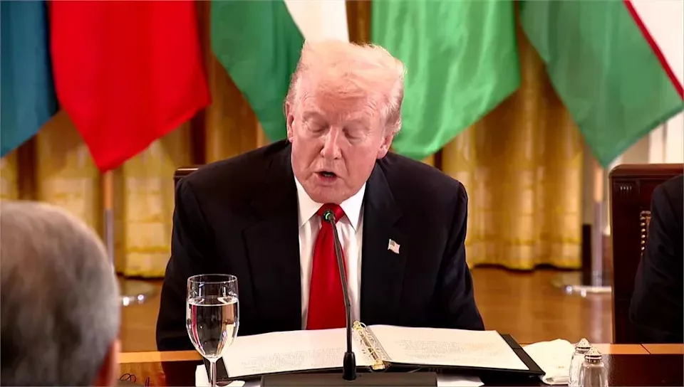 川普办峰会拉拢中亚五国 向“中俄后花园”插旗！