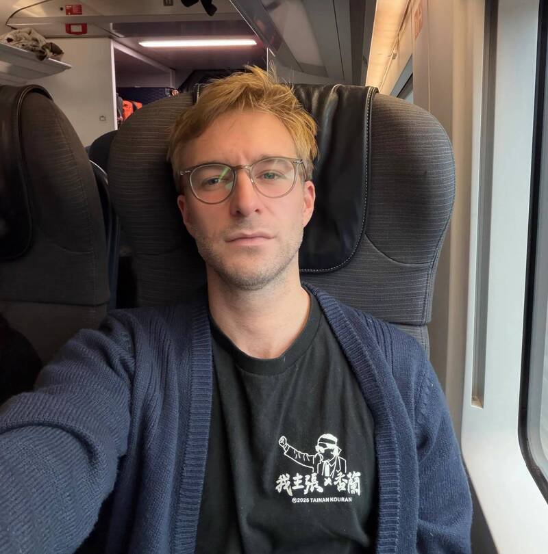 「对中政策跨国议会联盟」（IPAC）执行董事裴伦德。（图撷取自裴伦德Threads）