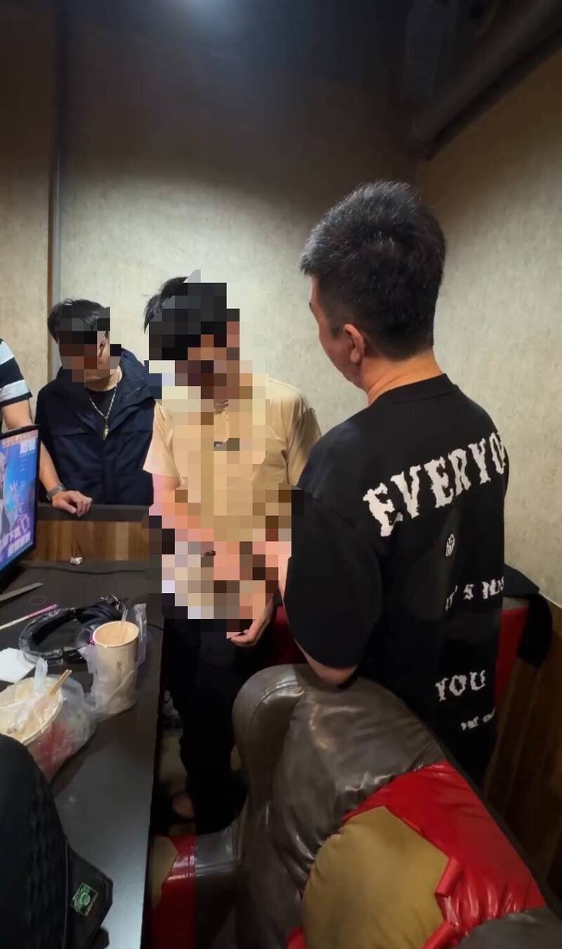 陈姓嫌犯从新竹搭火车到台南善化莲潭里行窃，警方北上逮人。（民众提供）