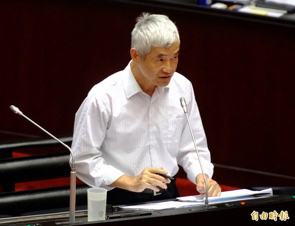 交通部长贺陈旦表示，人情味、安全与友善都是台湾的观光优势。（资料照，记者王艺菘摄）