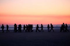 庇护潮暴增! 英国拟推「史上最严」难民法 住房津贴恐取消