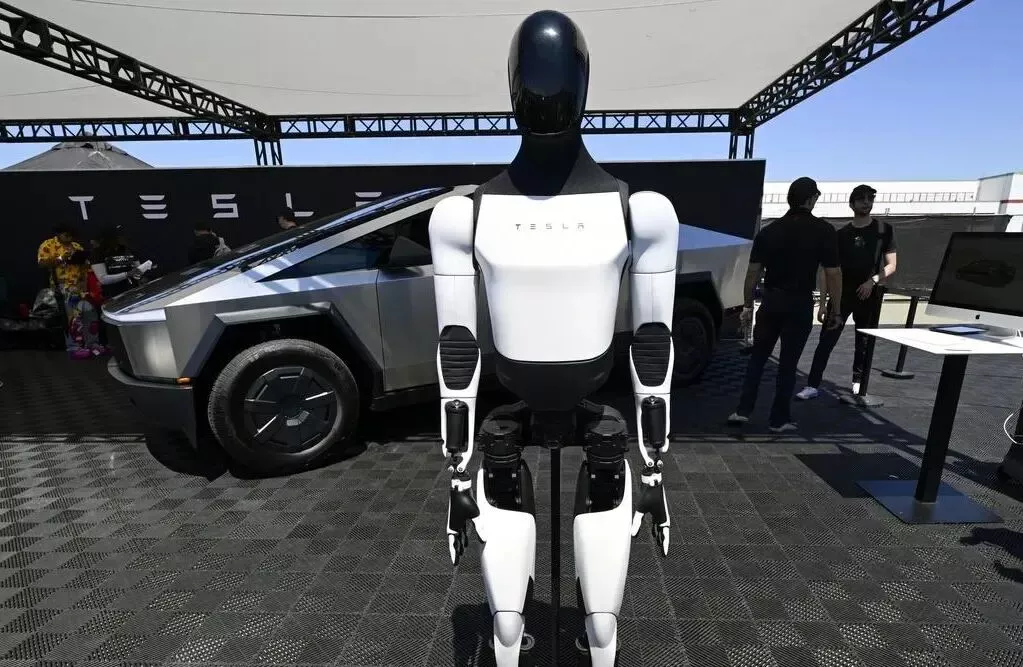 万亿薪酬落定，马斯克核心团队为何“集体叛逃”