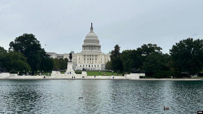 北京狠批日本之际，美国再烧一把猛火