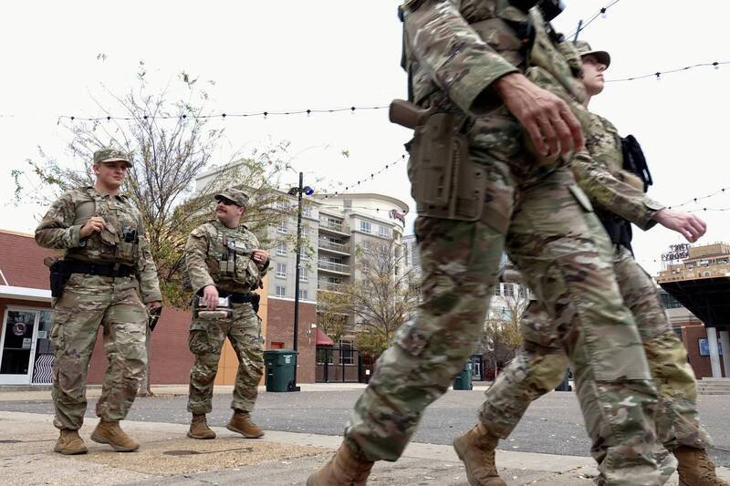 联邦法官裁定，美国总统川普在首都部署数千名国民兵的行动属于非法。（路透资料照）