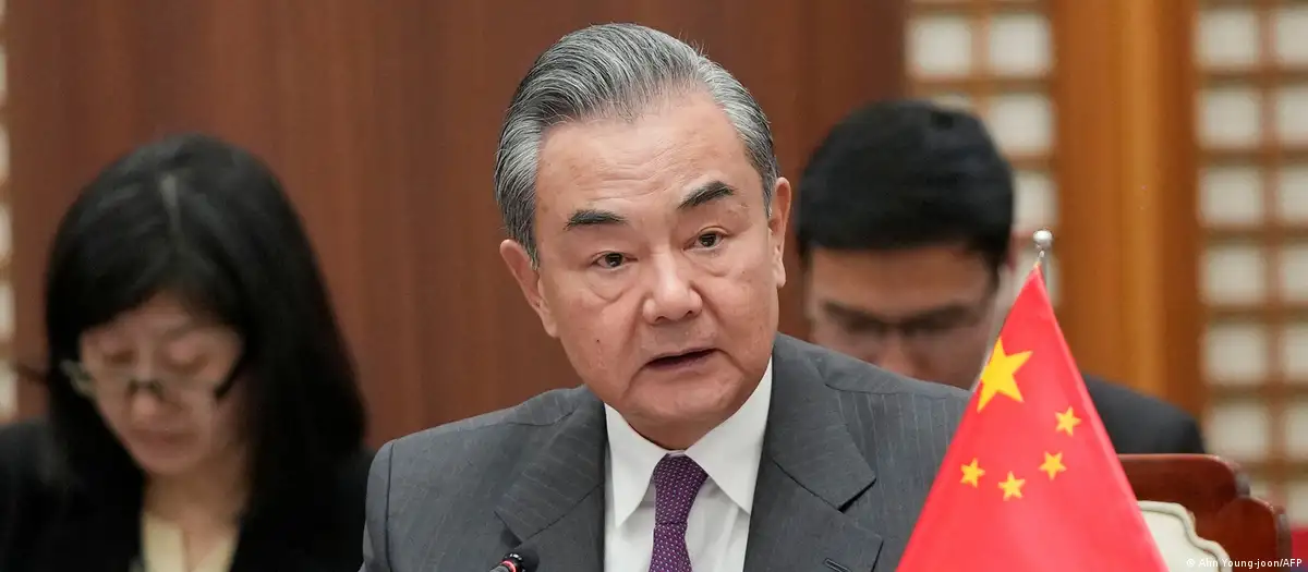 升级！王毅称日本发出“令人震惊的”信号