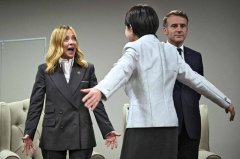 与义女总理热情拥抱！高市早苗在G20大受欢迎与多国交流 不包含中国