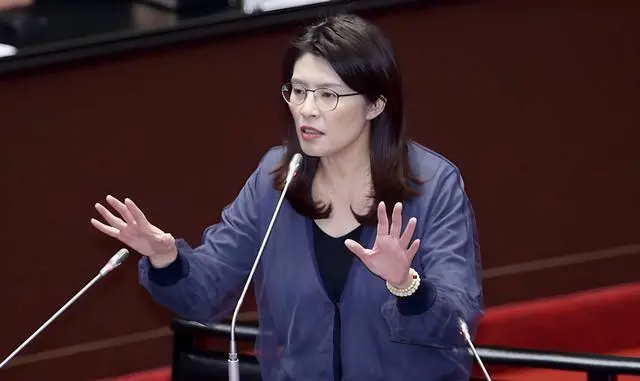 国民党大陆事务部前主任：郑丽文追求终极统一