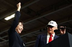 美日通话「谈得非常好」 川普赞高市：将成为伟大的领导人