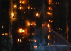 狂烧逾9小时未灭！香港恶火已酿13死 习近平深夜说话了