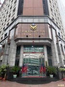 「摄」狼躲商办女厕偷拍被逮 手机惊见多人入镜