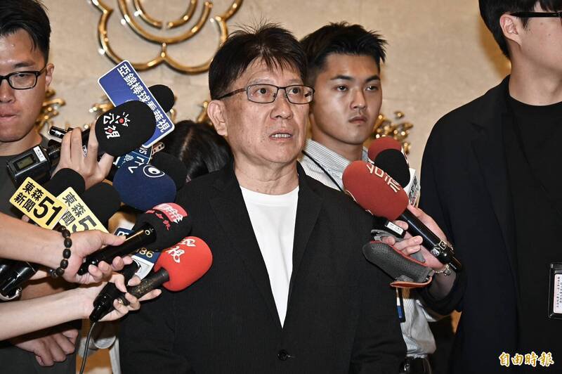 国民党立委林思铭被爆要求警方向涉嫌吸金诈骗的圣石金业道歉，板桥警分局今回应，林思铭办公室并非一味维护圣石，而是建议业者完善流程与加强员工识别，以免争议。（资料照）