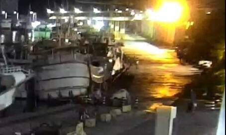 杨嫌搭乘渔船偷渡出境。（民众提供）