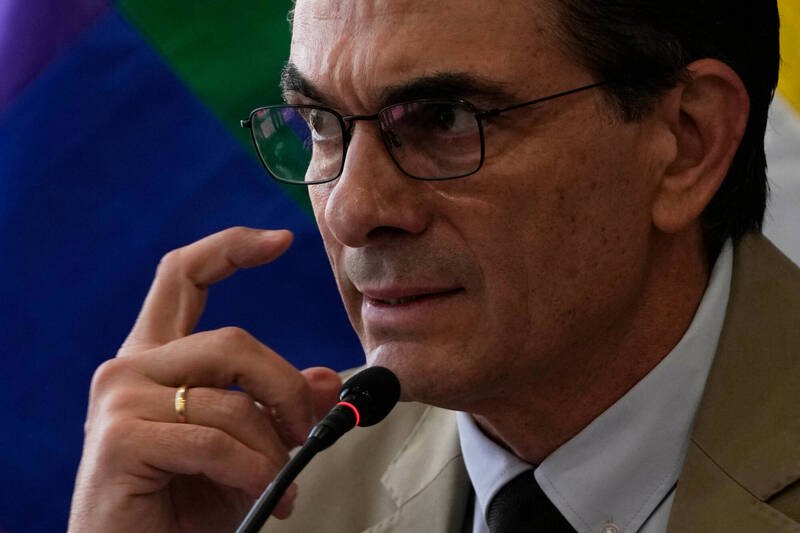 玻利维亚新成立的右翼政府9日宣布，恢复与以色列的外交关系。图为玻利维亚总统帕兹。（美联社）