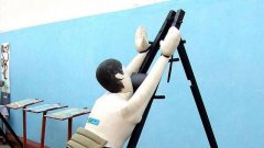 诈骗集团瑟瑟发抖!新加坡祭出铁腕 今起强制鞭刑最高24下