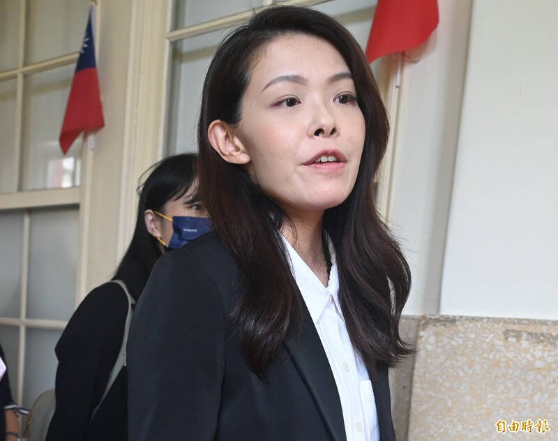 新竹市长高虹安遭控担任立委期间诈领助理费，二审高等法院去年12月改判贪污部分无罪，仅依刑法使公务员登载不实罪判处6月徒刑，得易科罚金18万元，据了解，高检署经研议后，今已提起上诉。（资料照）