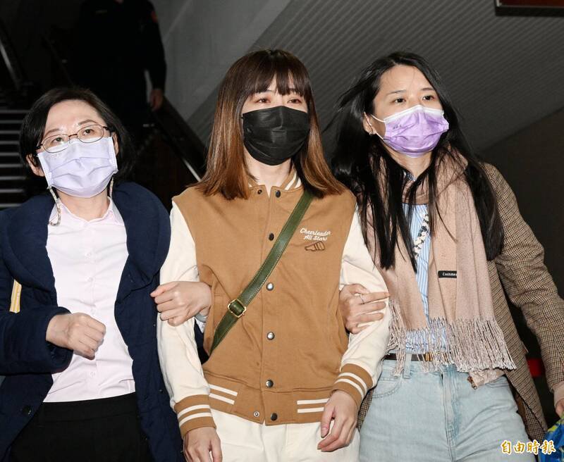 前台北市议员林颖孟（中）。（资料照，记者方宾照摄）