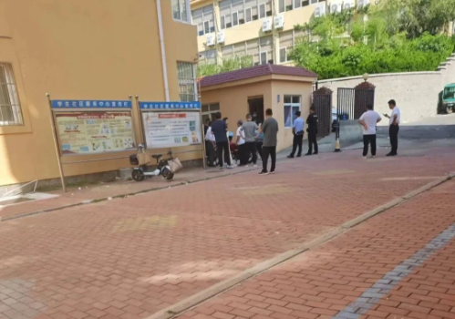 热不死的乘客，热死的大爷