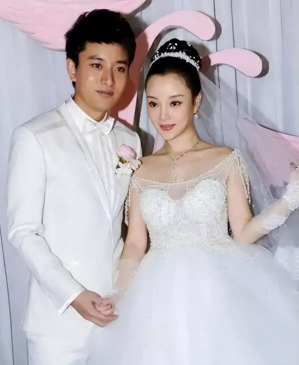 李小璐二胎风波升级!蛛丝马迹被扒