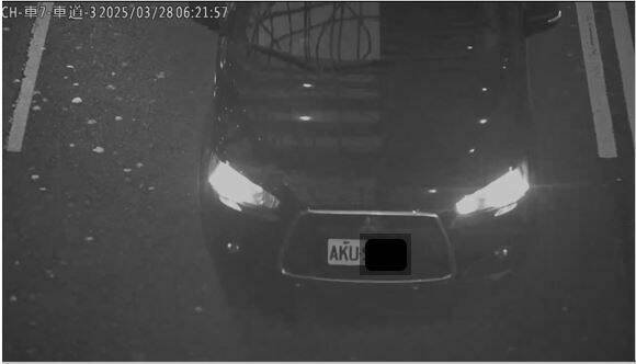 叶展皓的座车,在他潜逃后,由王姓男子伪造文书办理过户。(新竹地检署提供) 叶展皓的座车,在他潜逃后,由王姓男子伪造文书办理过户。(新竹地检署提供)