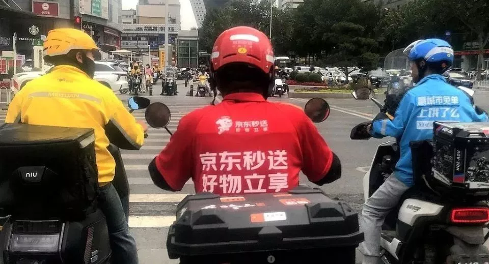 外卖大战彻底疯狂！“一天三顿不超过10元”