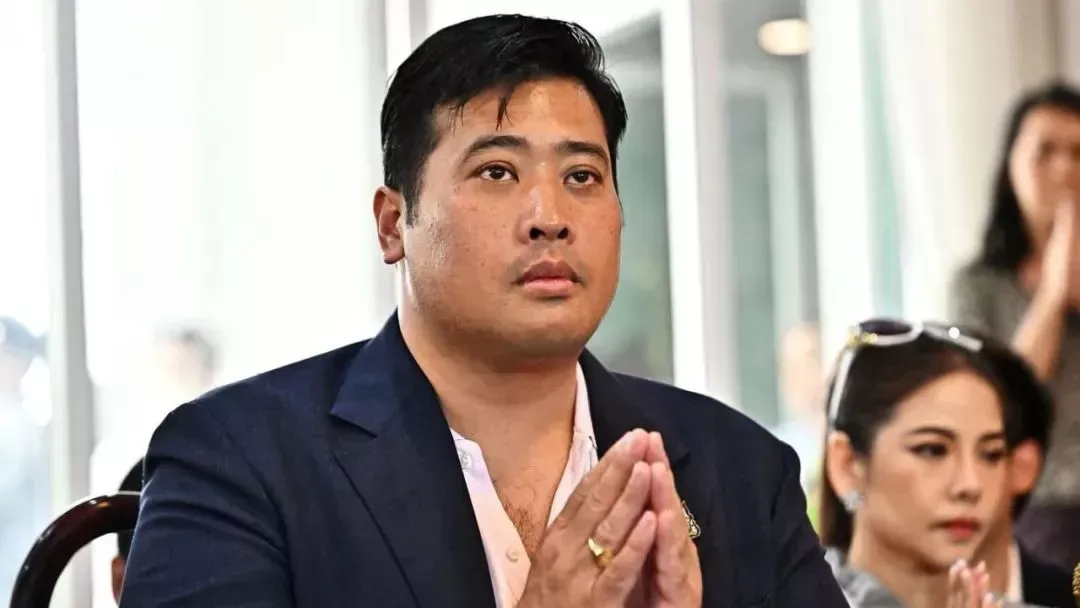 被指诈骗、洗钱,当了两个月和尚的王子再被驱逐