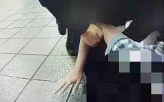 在北捷车厢偷亲女乘客肩膀 「吻肩狼」被保全压制在地