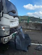 台68值勤竹东警分局巡逻车遭货车追撞  2警脑震荡送医