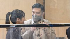 疑卖京华城土地套现30亿还债 沈庆京长子沈辉庭讯后50万交保