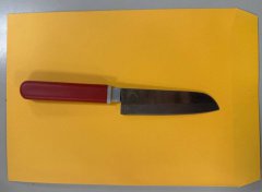 爸爸外送不给跟 台中饮料店少年持刀划伤妈妈