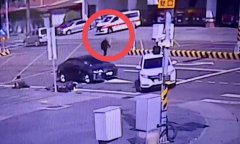 南投7旬翁连撞3车击落2骑士 热心民众挡车防肇逃