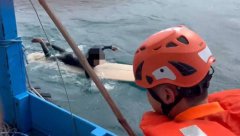 台东金樽冲浪客体力不支 海巡、渔民携手救援