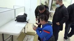 天一爱涉卖伪药获利166万 警方搜索画面今曝光