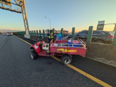 宜兰「农用法拉利」逆向上国5 倒楣白车遭追撞