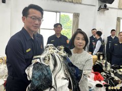 7旬翁网恋险赔老本 屏警局长甘炎民祭「抢人战」斩断诈链