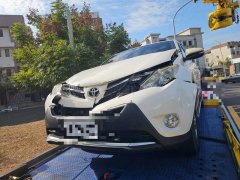 傻眼！国1彰化3车追撞 肇事车3人突弃车逃跑