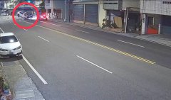云林斗南清晨3车相撞2死2伤 惊悚撞击瞬间画面曝光！