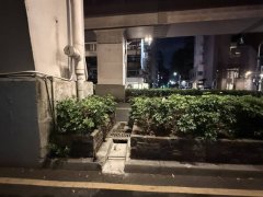 台北女童抄近路穿越基隆路 多元计程车下高架匝道擦撞