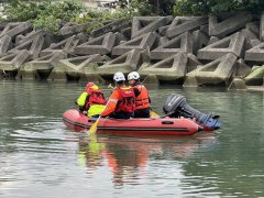 越南移工苏澳白米溪出海口抓螃蟹落海 失联3天寻获遗体