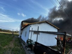 后里木材加工厂大火 幸无人受伤受困