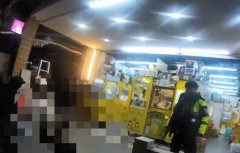 怀疑邻居四处讲坏话爆口角 男挥舞生鱼片刀恐吓被逮