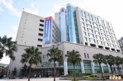 北市信义区惊传疑似随机攻击！ 1男突失控遭警火速制伏