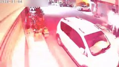 哪里来的噪音?台南男疑幻听频报警未改善 放烟火吓邻居被函送