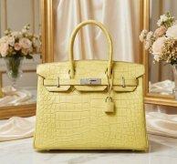 太子集团涉诈精品拍卖 爱马仕「柠檬黄」鳄鱼包、Jordan潮鞋超抢眼