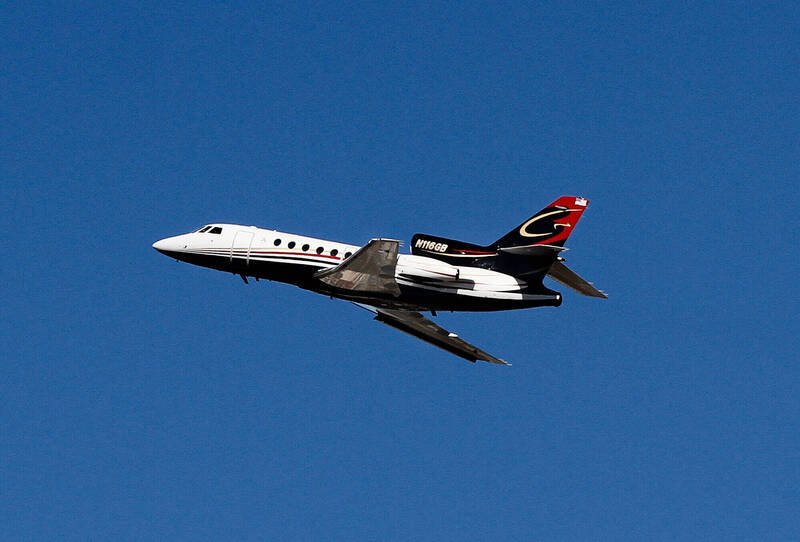 欧盟以地缘政治动荡及国际局势快速变动为由，准备大幅增加高阶官员出行的私人专机费用。示意图。（美联社）