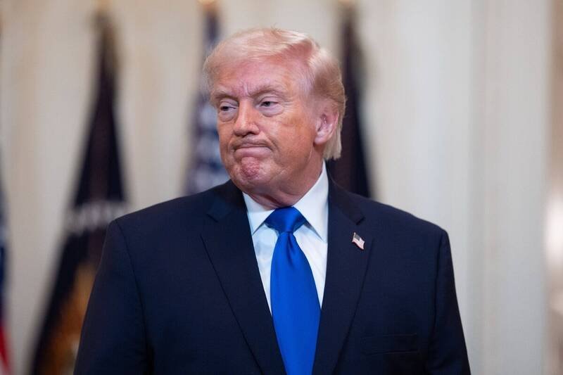 民调显示，55％美国民众认为国家在川普带领下方向错误。（彭博）