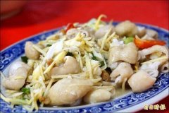 顾客不满招牌「姜丝炒大肠」卖完引纠纷 老板调货致电「等你回来吃」挨告