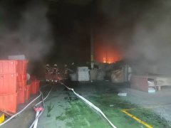 上柜公司金益鼎大火  厂房燃烧一千平方公尺