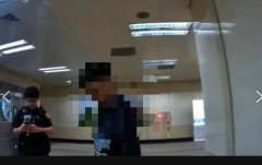 男子回龙站走路不稳引关切 警到场只发现打火机