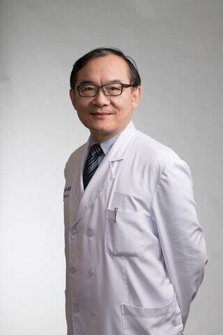 国内胃绕道手术权威、前桃园敏盛医院副院长李威杰。（资料照）